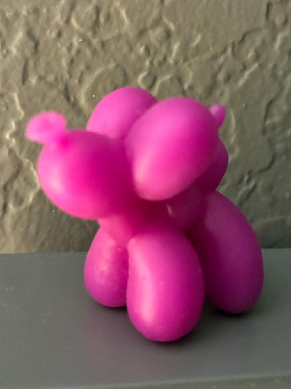Mini NeeDoh Balloon Dog silicone figure - Bright Pink color - Picture 2 of 5